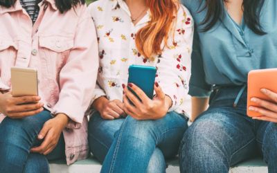 Beyond Cell Phone Bans: Digital Literacy is Key to Keeping Kids Safe